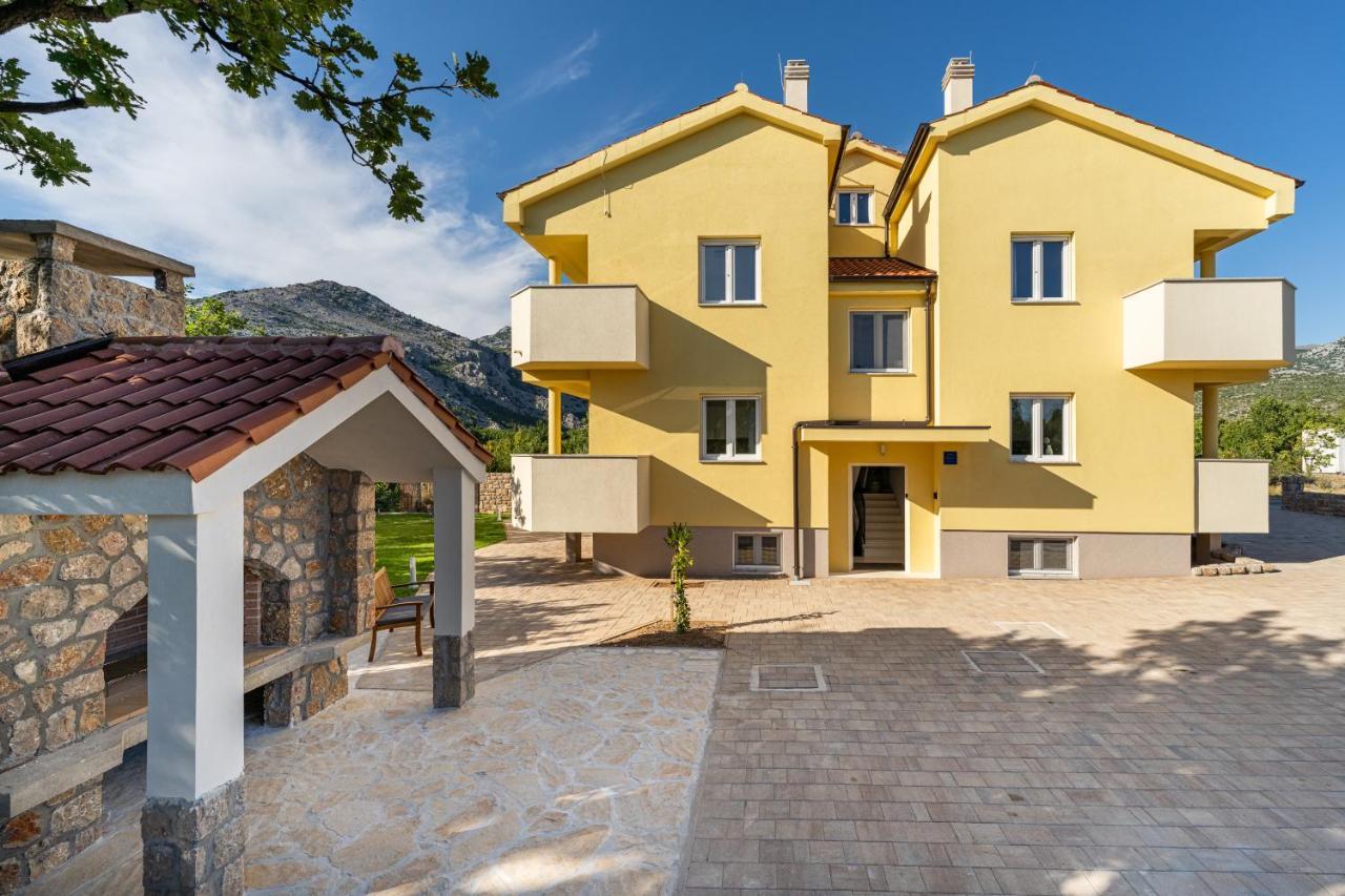 Green Point Paklenica Стариград-Пакленица Экстерьер фото