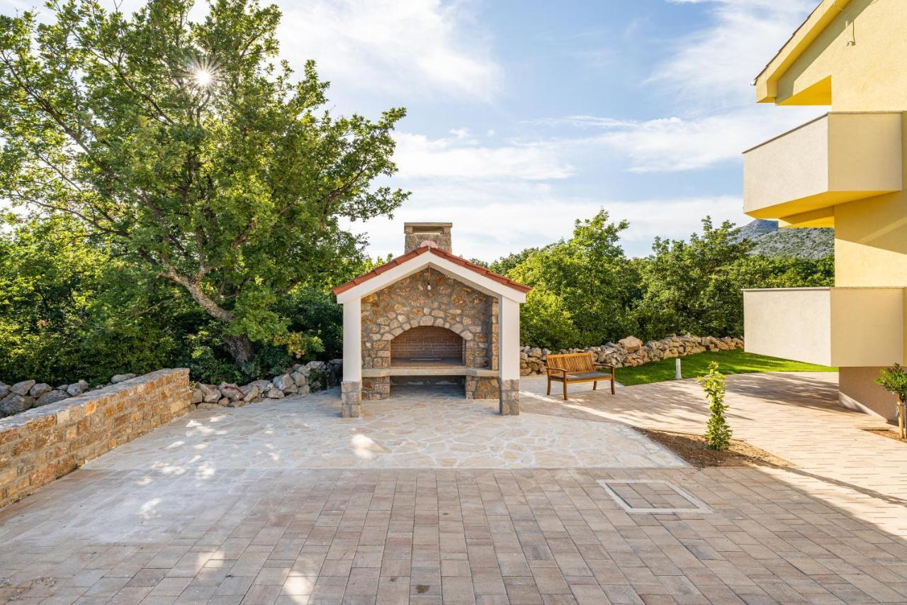 Green Point Paklenica Стариград-Пакленица Экстерьер фото